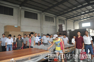 暨富紳地板工廠團購圓滿結束-富紳地板新聞資訊-中華地板網
